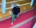 Viral Video Imam Masjid di Bandung Diludahi Pria Bule, Polisi akan Koordinasi ke Imigrasi