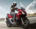 Simulasi Kredit Honda ADV 160, Skutik Besar dengan Gaya Petualangan yang Mengagumkan