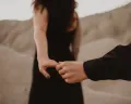 4 Tanda Cintamu Bertepuk Sebelah Tangan, Ikuti Langkah Positif Ini untuk Segera Move On!