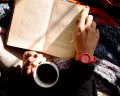 11 Karakteristik Istimewa Orang yang Suka Membaca, Apa yang Membuat Mereka Berbeda?