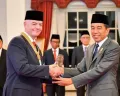 Berpeci saat Terima Bintang Jasa Pratama dari Presiden Jokowi, Ini Profil Gianni Infantino Presiden FIFA