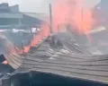 Kebakaran Gudang Kayu di Kampung Jajan Pasar Bugen, Bangunan Hangus Terbakar